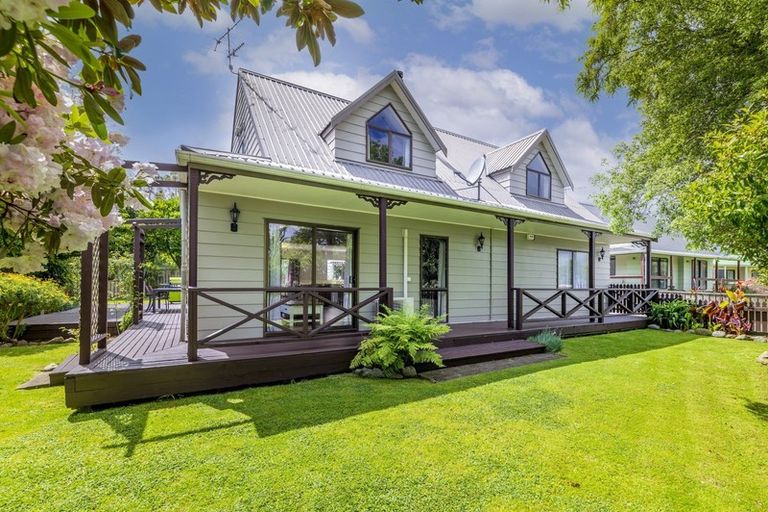 Photo of property in 17 Cobb Place, Otaki, 5512