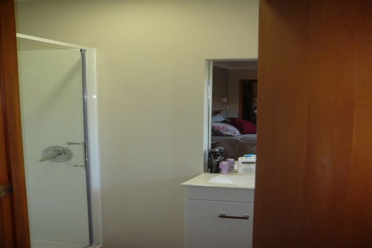 Photo of property in 18 Kenmare Street, Alexandra, 9320