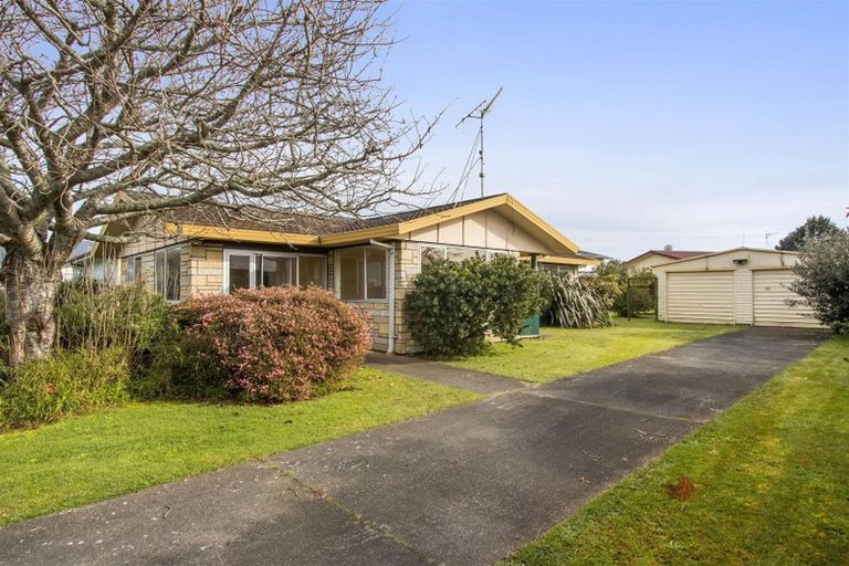 Photo of property in 65 Fairview Road, Katikati, 3129
