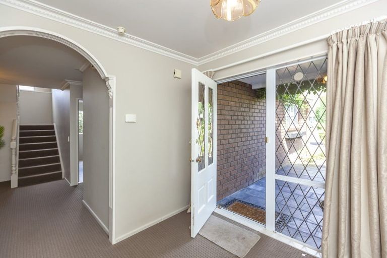 Photo of property in 34 Awanui Drive, Waikanae, 5036