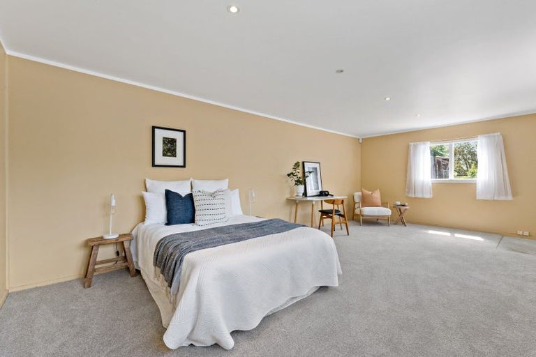 Photo of property in 1539 State Highway 16, Helensville, 0875