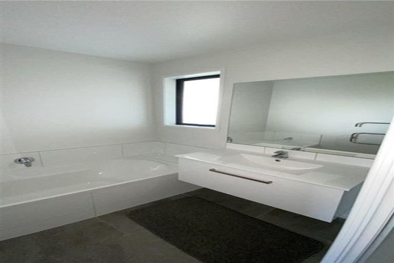 Photo of property in 8 Blacklock Road, Pyes Pa, Tauranga, 3112