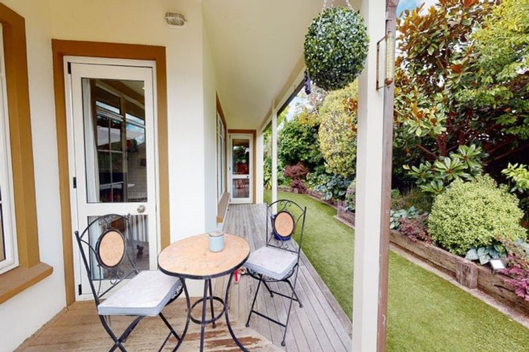 Photo of property in 41a Lincoln Terrace, Hokowhitu, Palmerston North, 4410
