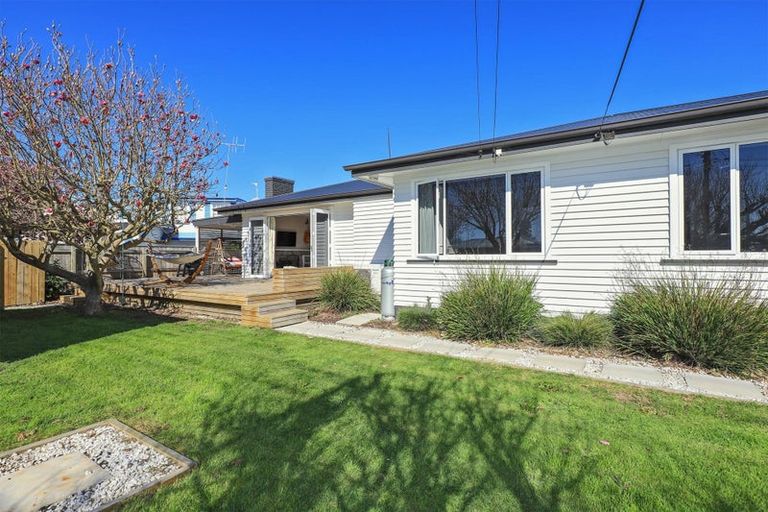 Photo of property in 57 Te Aute Road, Havelock North, 4130