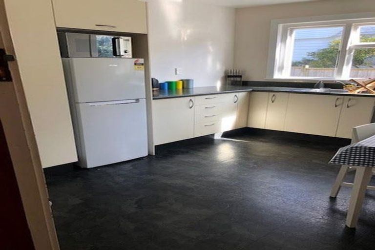 Photo of property in 5 Friend Street, Karori, Wellington, 6012