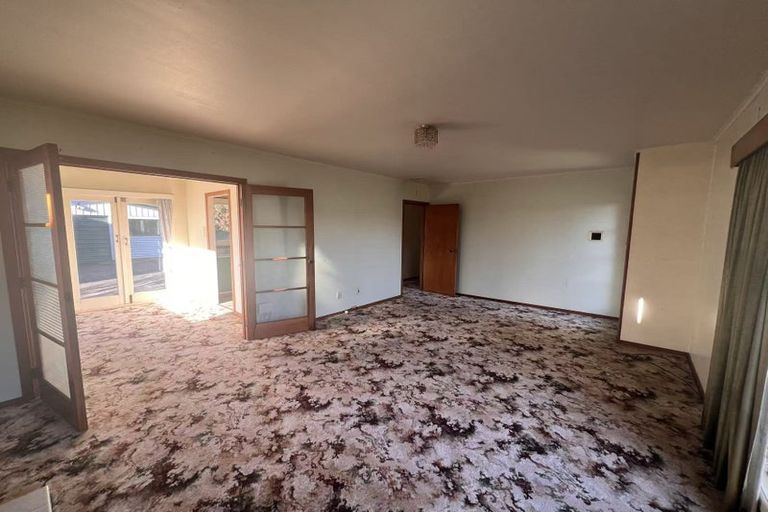 Photo of property in 65 Kervil Avenue, Te Atatu Peninsula, Auckland, 0610