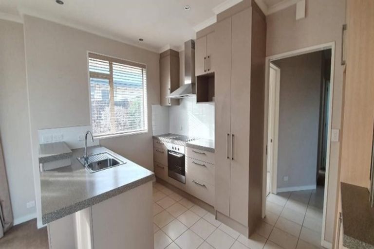 Photo of property in 266 Burwood Road, Burwood, Christchurch, 8083