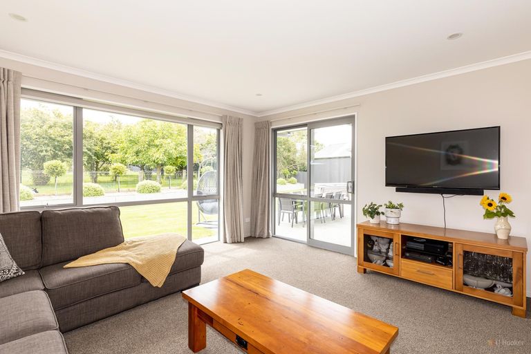 Photo of property in 32 Meadowstone Street, Gleniti, Timaru, 7910