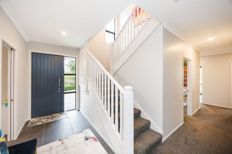 Photo of property in 18 Oak Crescent, Ashhurst, 4810