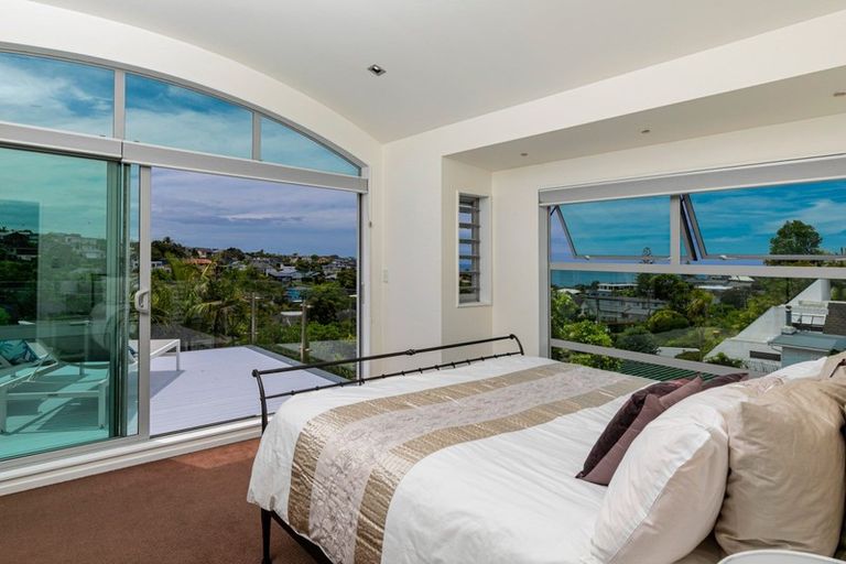 Photo of property in 1/40 Beulah Avenue, Rothesay Bay, Auckland, 0630