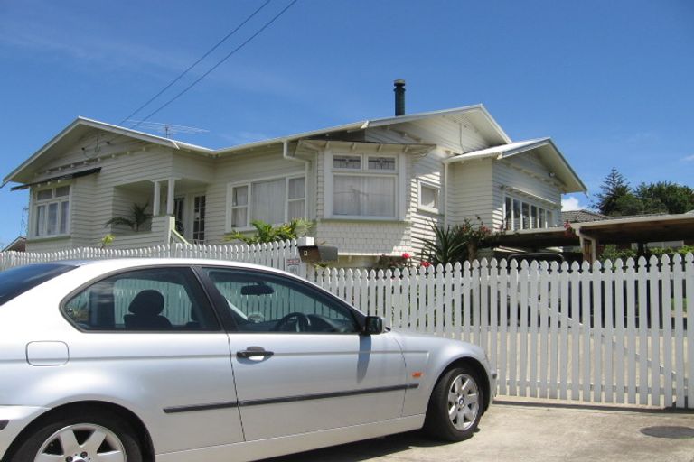 Photo of property in 11b Hillside Road, Papatoetoe, Auckland, 2025