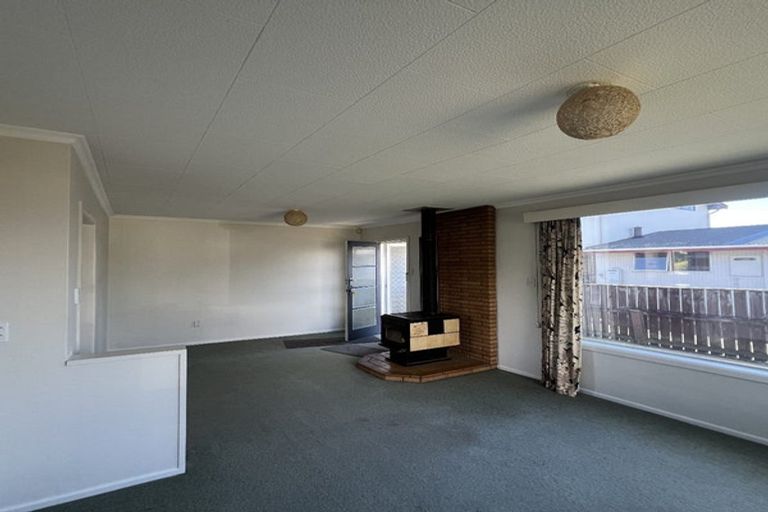 Photo of property in 123-125 Tiro Tiro Road, Levin, 5510