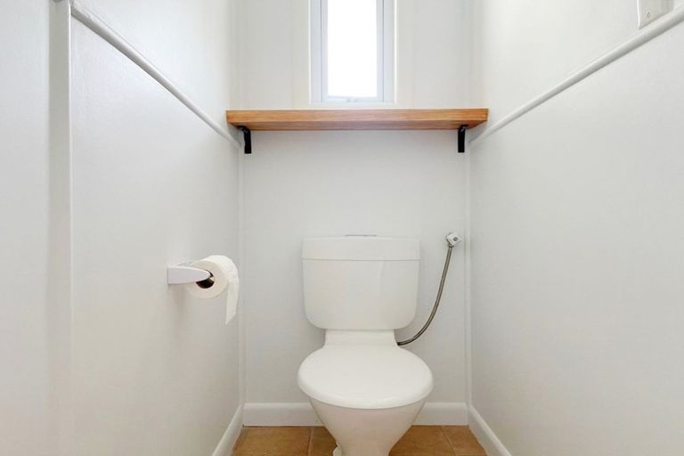 Photo of property in 320 Cobham Drive, Hillcrest, Hamilton, 3216