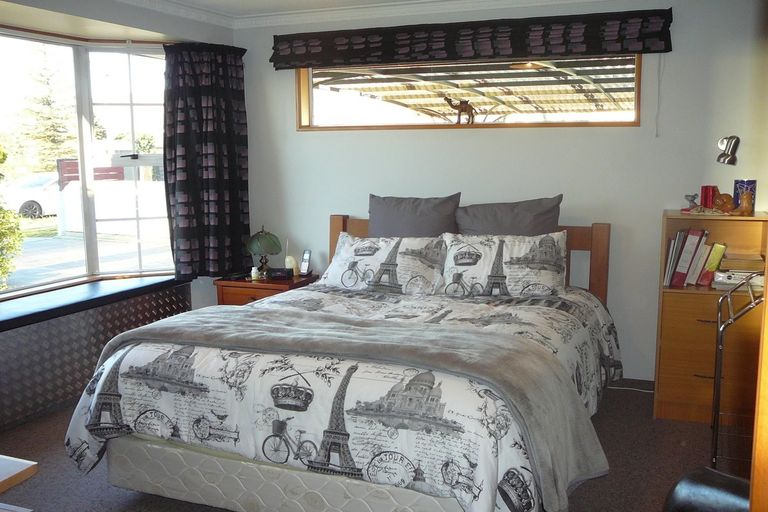 Photo of property in 18 Kenmare Street, Alexandra, 9320