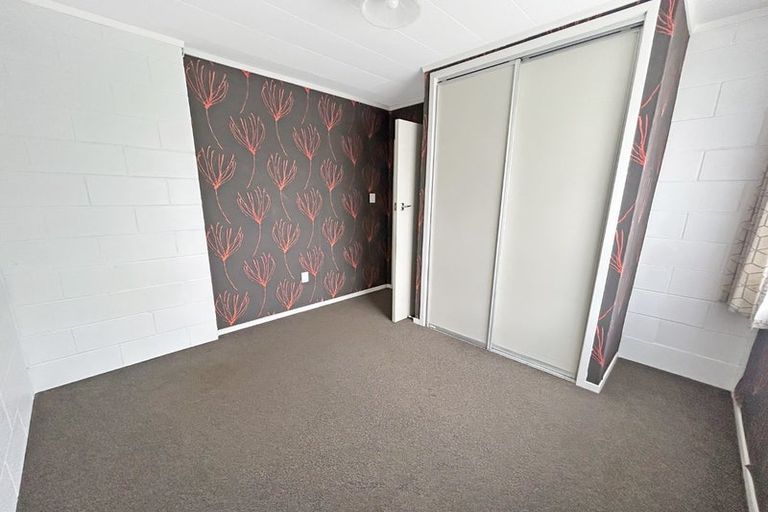 Photo of property in 29b-c Queenwood Road, Levin, 5510