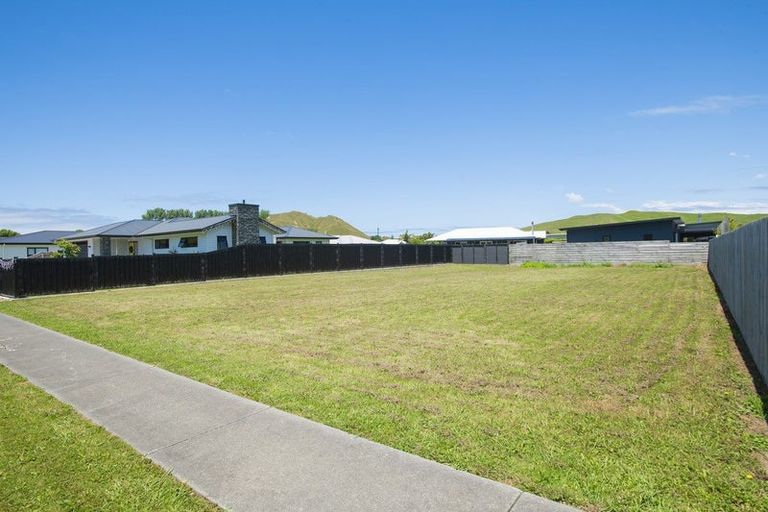 Photo of property in 19 Hamilton Drive, Wainui, Gisborne, 4010
