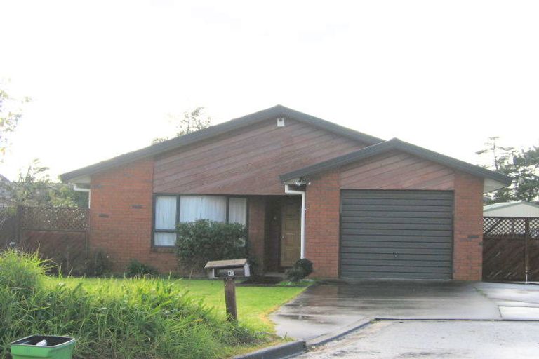 Photo of property in 16 Waylen Place, Burswood, Auckland, 2013