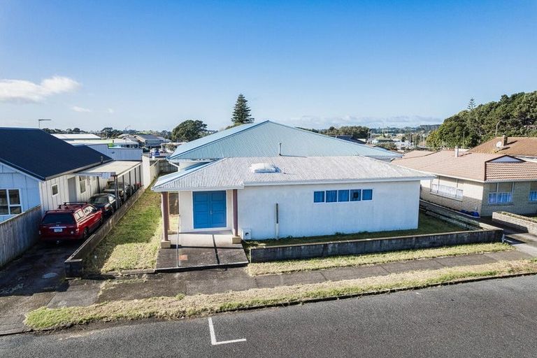 Photo of property in 17 Darnell Street, Fitzroy, New Plymouth, 4312