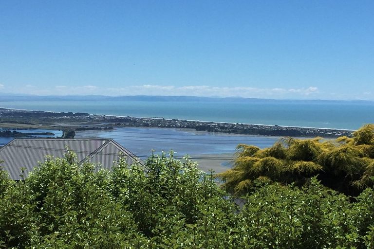 Photo of property in 10 Belleview Terrace, Mount Pleasant, Christchurch, 8081
