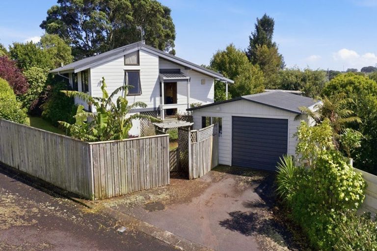 Photo of property in 10a Virginia Place, Whalers Gate, New Plymouth, 4310