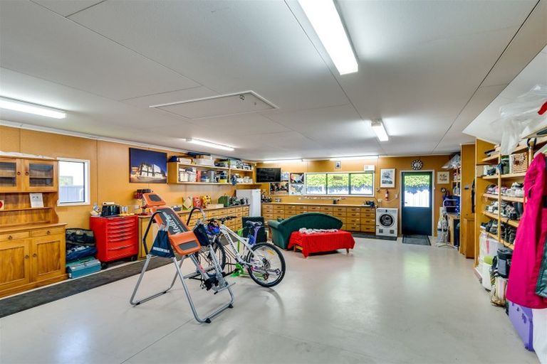 Photo of property in 6 Donald Place, Frimley, Hastings, 4120