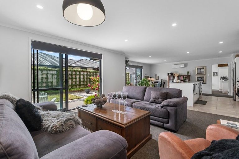 Photo of property in 61 Hastings Road, Pyes Pa, Tauranga, 3112