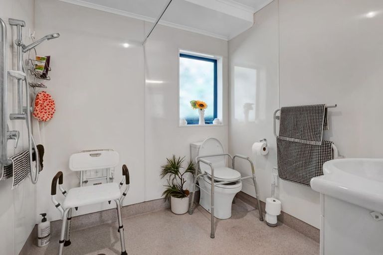 Photo of property in 5/32 Mill Road, Lower Vogeltown, New Plymouth, 4310