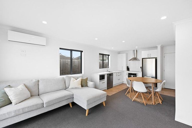 Photo of property in 2/72 Marshall Street, Fairfield, Hamilton, 3214