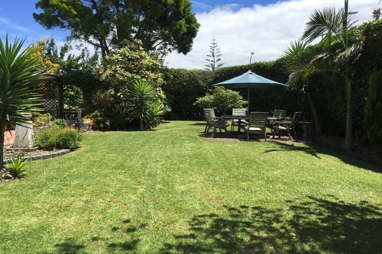 Photo of property in 36 Maugham Drive, Bucklands Beach, Auckland, 2014