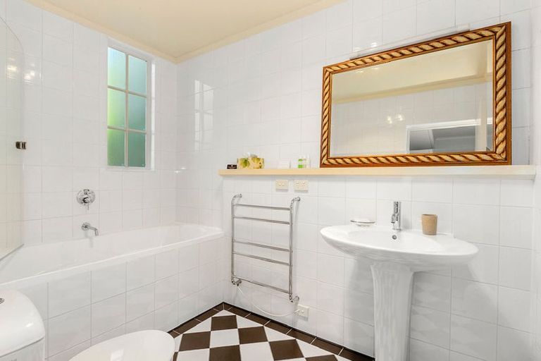 Photo of property in 1 Tui Street, Saint Leonards, Dunedin, 9022