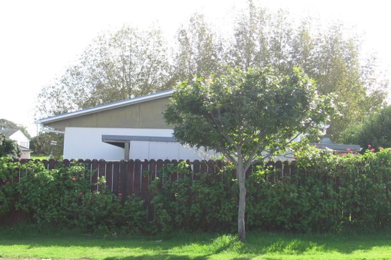 Photo of property in 1/61 Hindmarsh Street, Henderson, Auckland, 0612