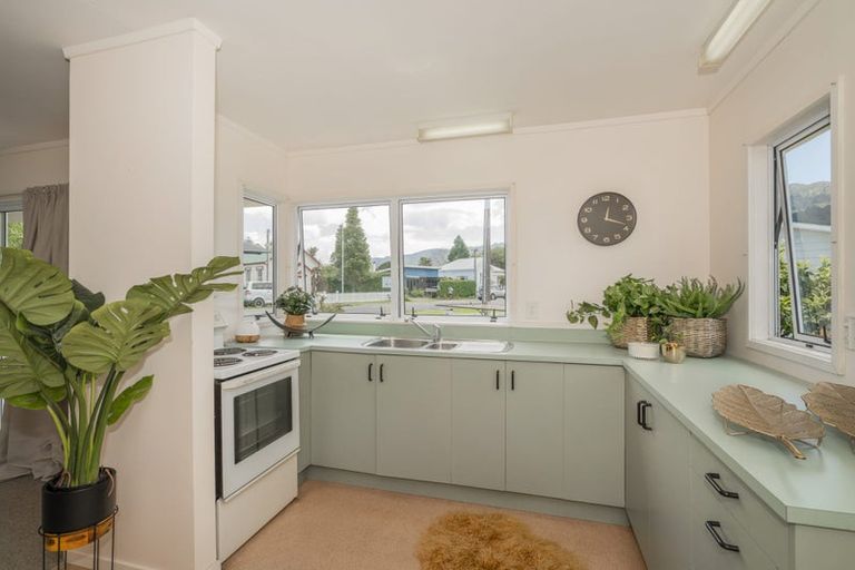 Photo of property in 818 Rings Road, Coromandel, 3506