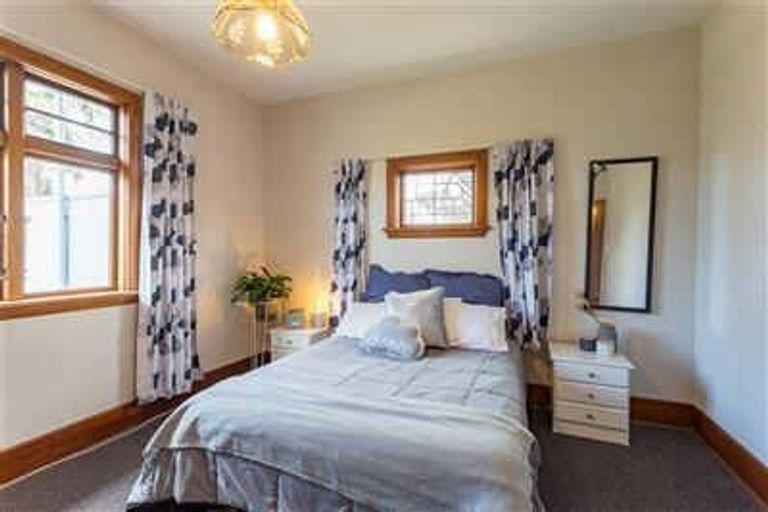 Photo of property in 16 Field Terrace, Upper Riccarton, Christchurch, 8041