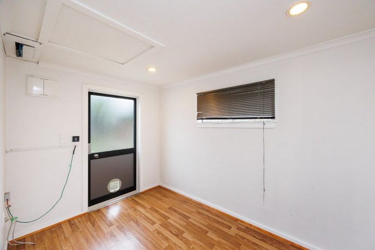Photo of property in 976g Tremaine Avenue, Roslyn, Palmerston North, 4414