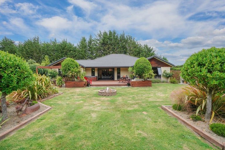 Photo of property in 40 Matua Grove, Otatara, Invercargill, 9879