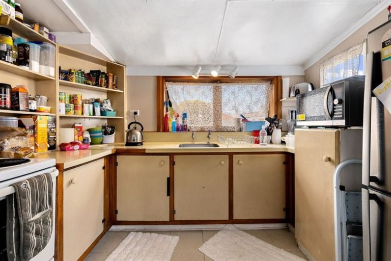 Photo of property in 18 Burlington Street, Sydenham, Christchurch, 8023