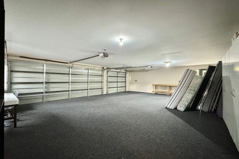 Photo of property in 45 Harry Dreadon Road, Opaheke, Papakura, 2584