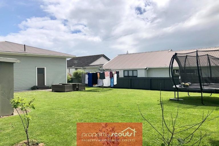 Photo of property in 6 Princes Street, Fitzroy, New Plymouth, 4312