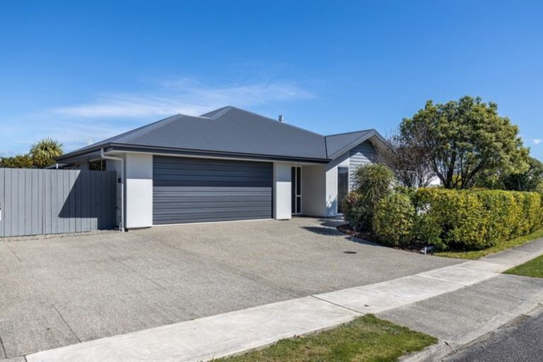 Photo of property in 29 Leicester Street, Stoke, Nelson, 7011