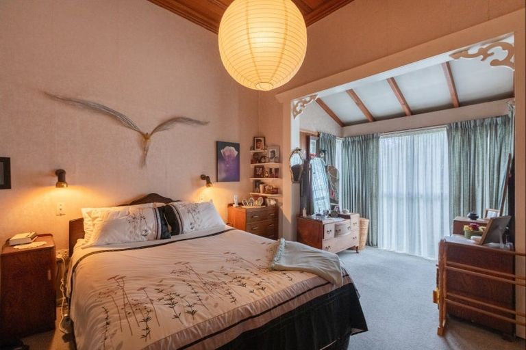 Photo of property in 57 Waverley Street, Waipawa, 4210