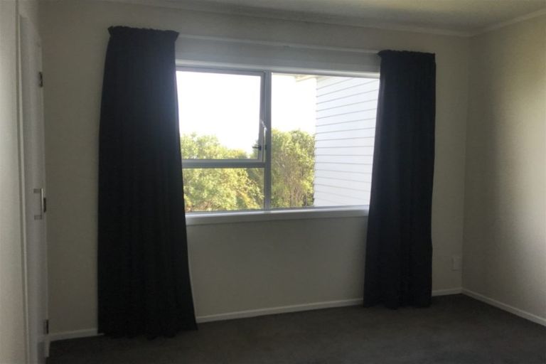 Photo of property in 59 Baylands Drive, Newlands, Wellington, 6037