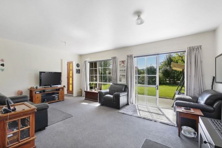 Photo of property in 20 Carston Street, Leeston, 7632