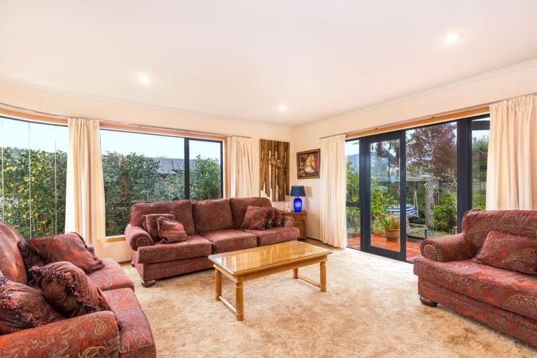 Photo of property in 2 Scott Drive, Nukuhau, Taupo, 3330