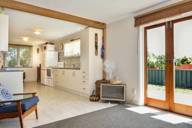 Photo of property in 75 Fortescue Street, Mahia, 4198