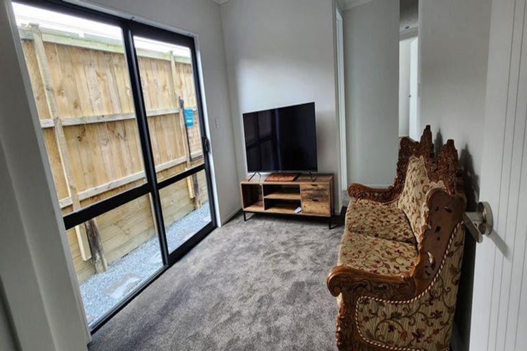 Photo of property in 213b Murphys Road, Flat Bush, Auckland, 2019