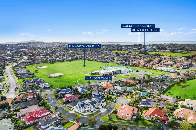 Photo of property in 4 Auden Close, Somerville, Auckland, 2014