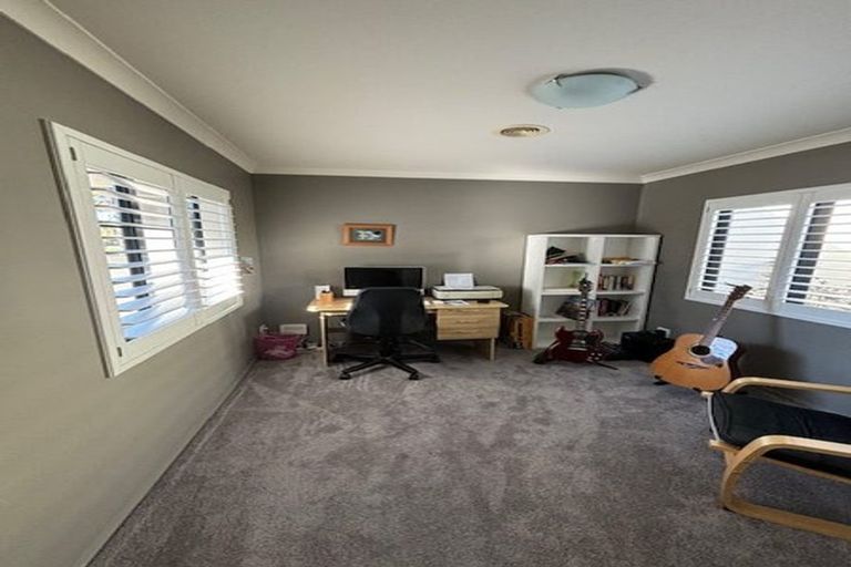 Photo of property in 72 Sovereign Drive, Papamoa Beach, Papamoa, 3118