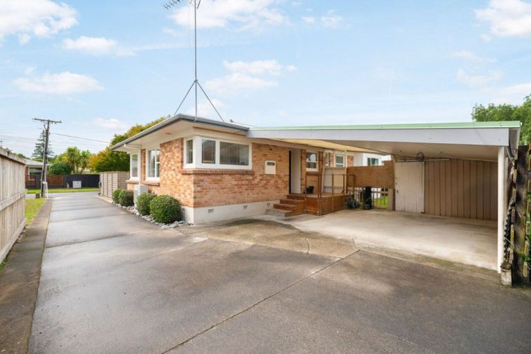 Photo of property in 23 Rutherford Street, Chedworth, Hamilton, 3210