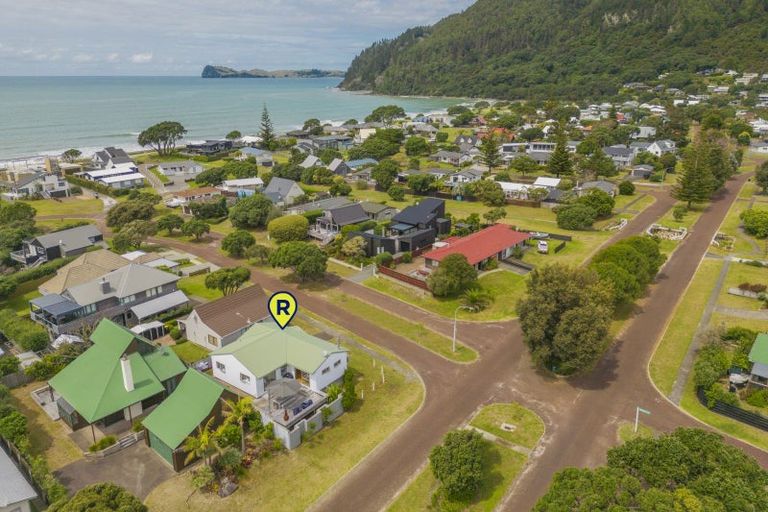 Photo of property in 1 Champion Place, Pauanui, Hikuai, 3579