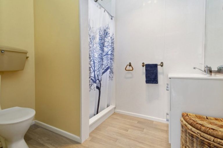 Photo of property in 13 Colonial Grove, Tawa, Wellington, 5028